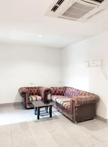 mitr inn sukhumvit 2 bts nana