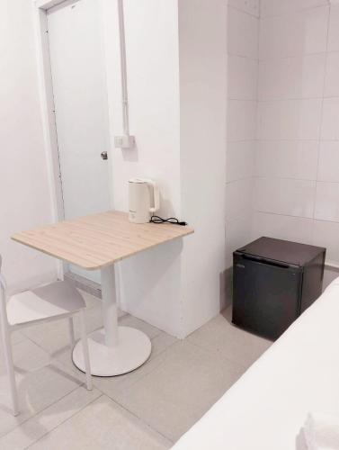 mitr inn sukhumvit 2 bts nana