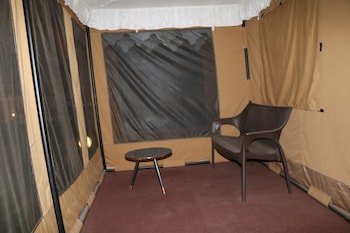 camp om riverside retreat