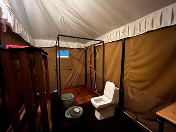 Camp Om Riverside Retreat,,3 star