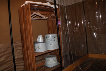 camp om riverside retreat