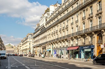 paris