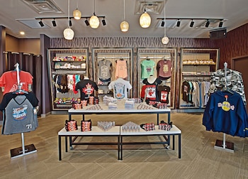 skyline hotel and waterpark