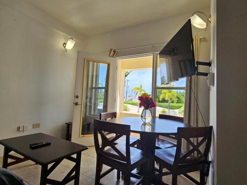 aurela residences