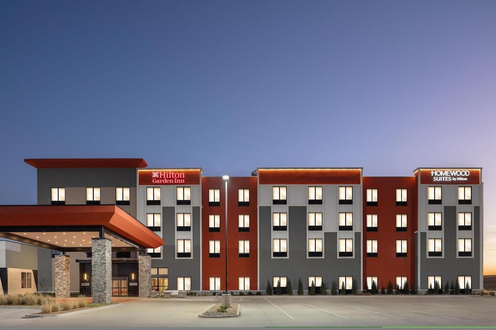 hilton garden inn wichita airport