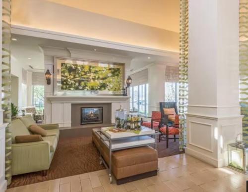 hilton garden inn wichita airport