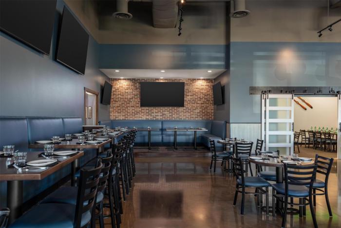 hilton garden inn wichita airport