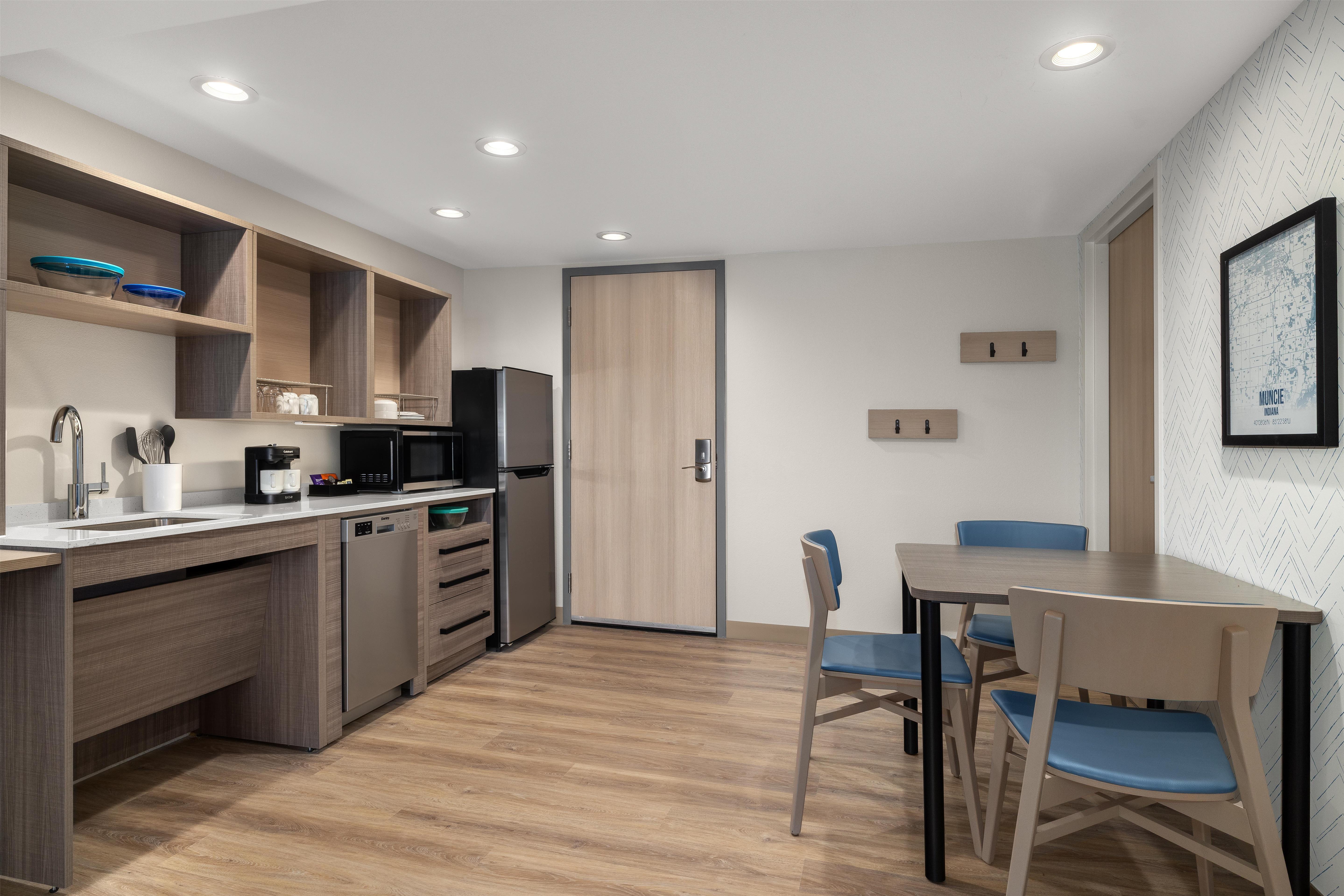 home2 suites by hilton muncie