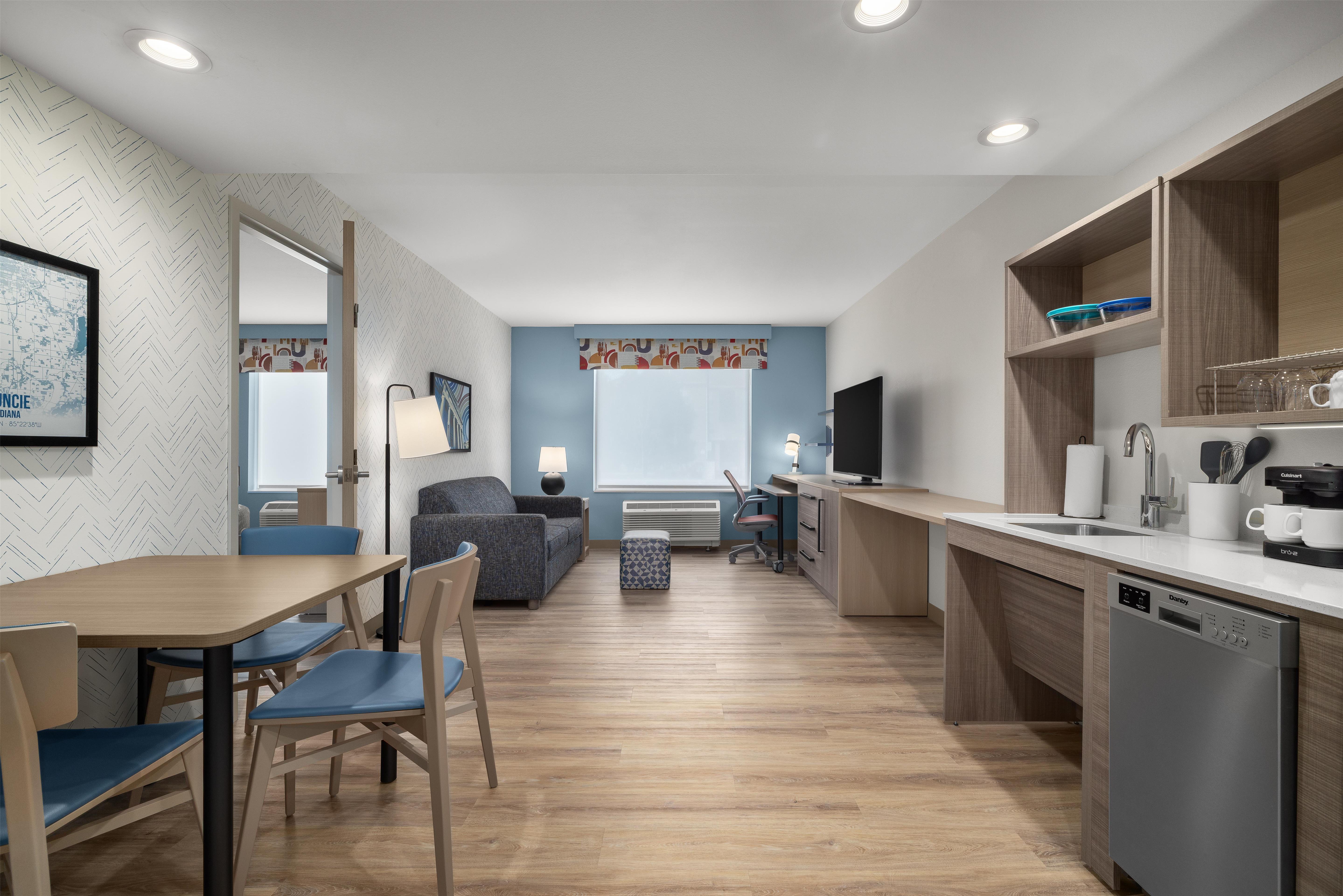 home2 suites by hilton muncie