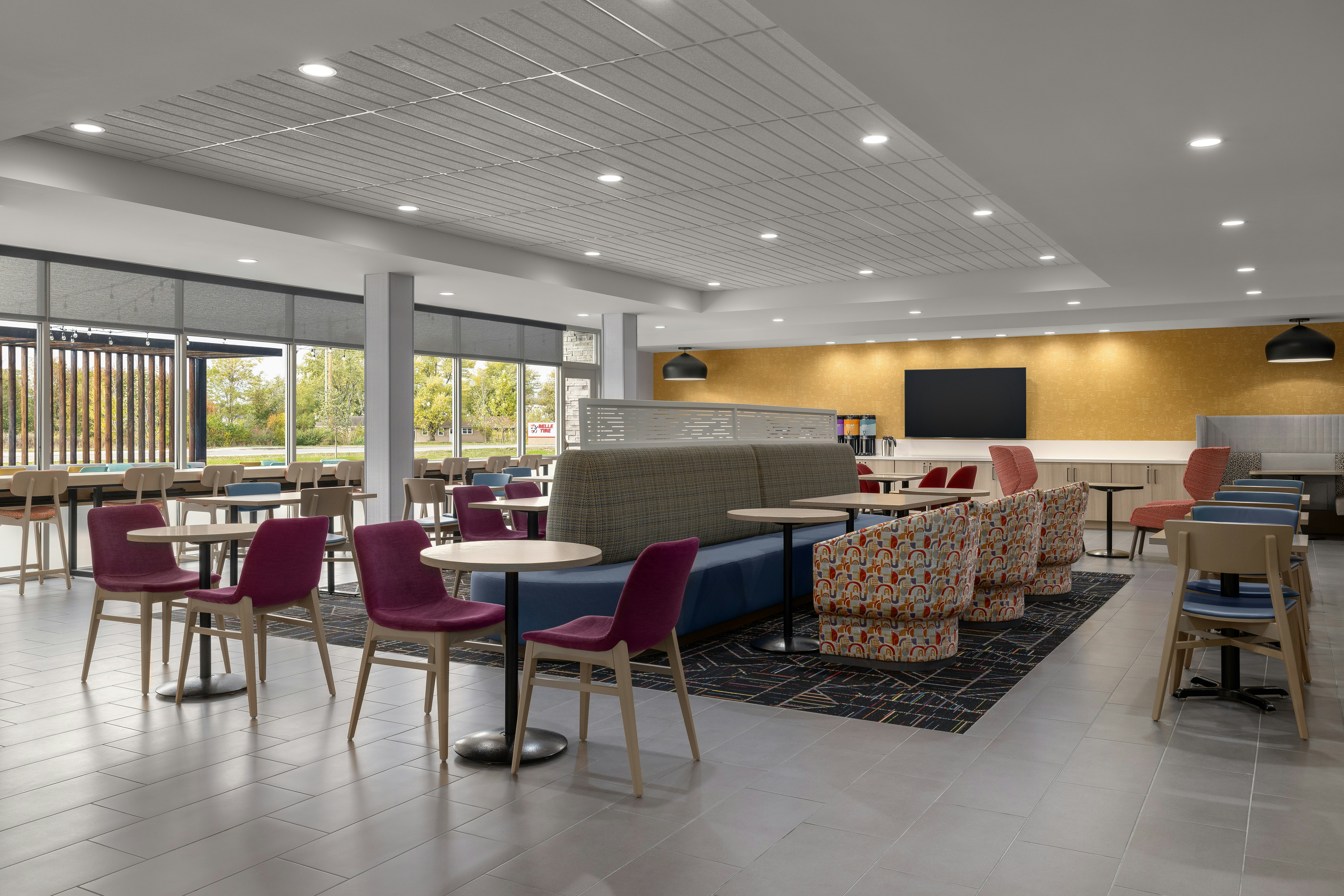 home2 suites by hilton muncie
