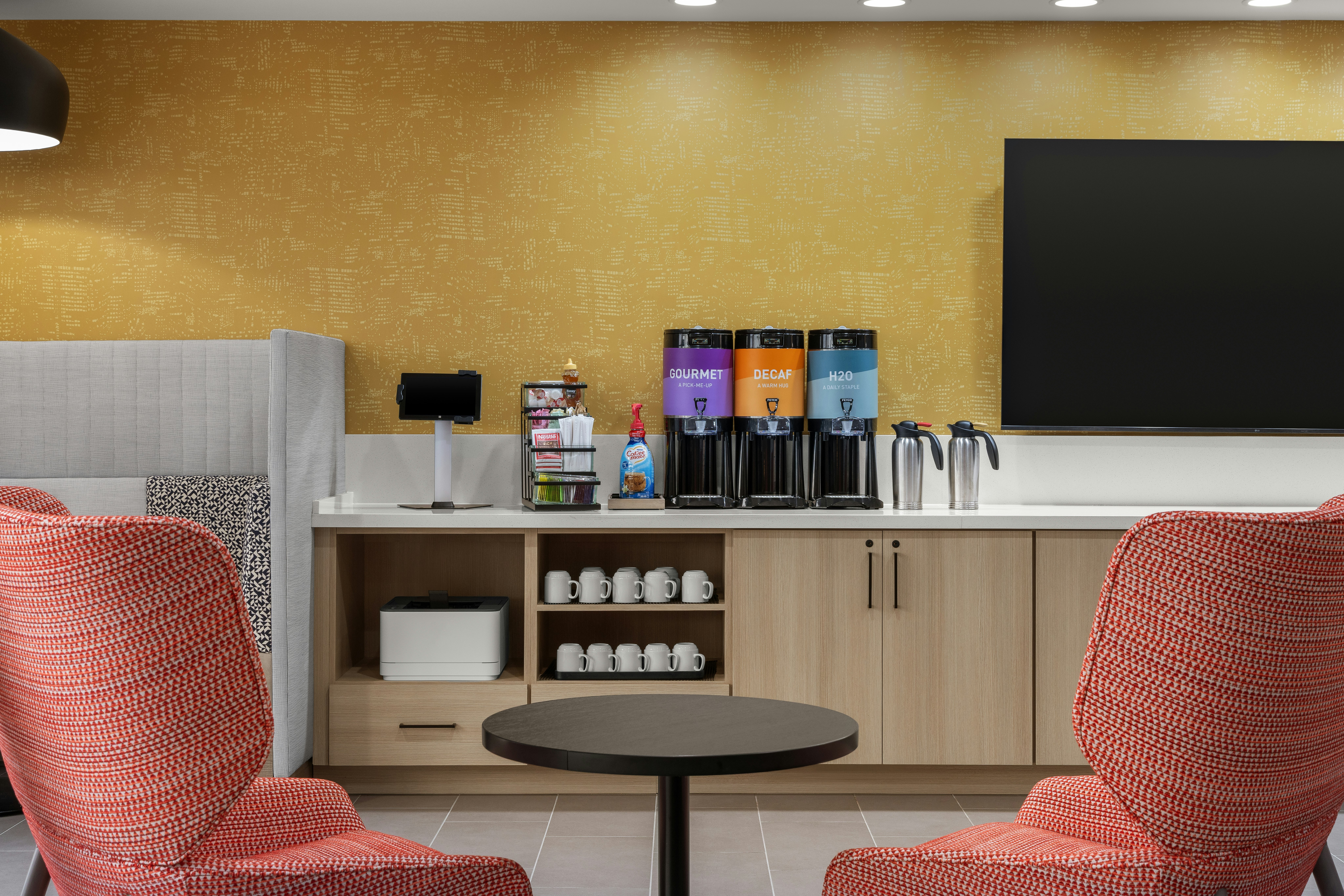 home2 suites by hilton muncie