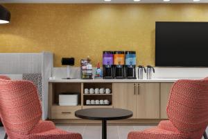 home2 suites by hilton muncie