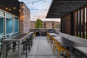 home2 suites by hilton muncie