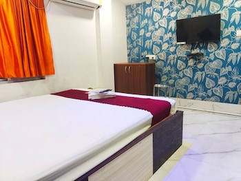 Hotel Palace- Near Ruby Hospital,,2 star
