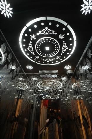 ira retreat varanasi