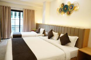 ira retreat varanasi