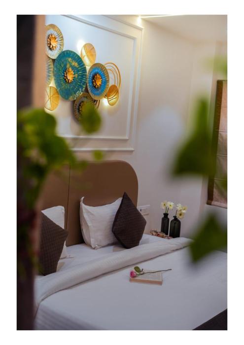 ira retreat varanasi