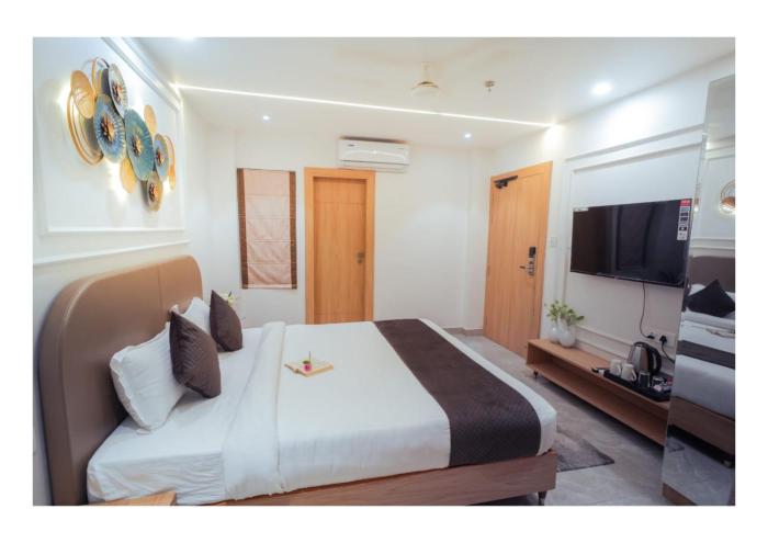 ira retreat varanasi