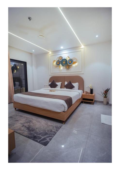 ira retreat varanasi