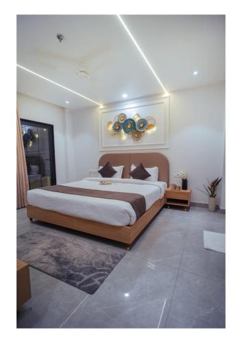 ira retreat varanasi