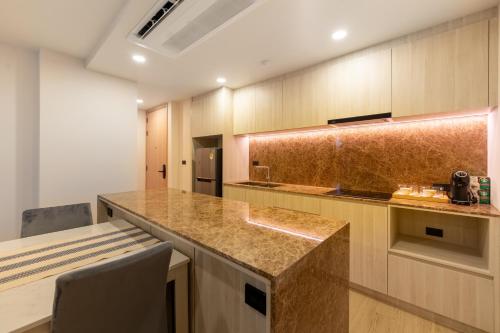 the ozone residences bangtao