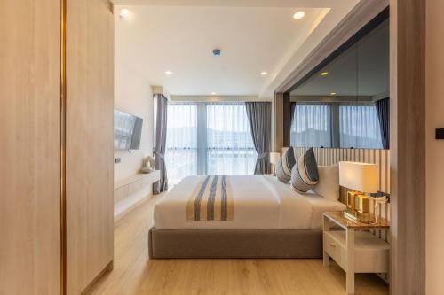 the ozone residences bangtao