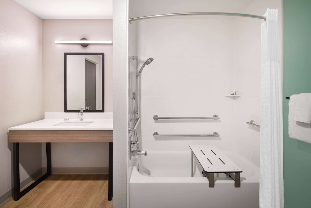 echo suites extended stay by wyndham phoenix peoria glendale