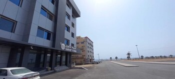 hyatt town 2