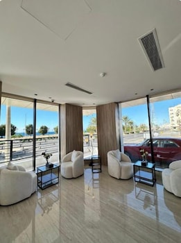 Hyatt Town 4,King Abdullah Rd, Al Balad, Umluj 48321,0 star