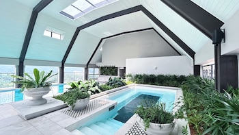 The Paxtonz By Manhattan Group,,3 star