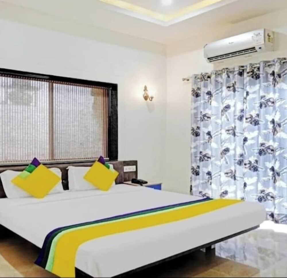 the gren villa valley view