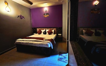 hotel moonlit