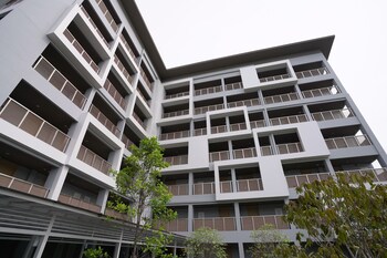 the kite hotel bangsaen by koko