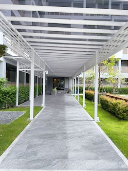 the kite hotel bangsaen by koko