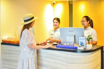 The Kite Hotel Bangsaen By Koko,,2 star