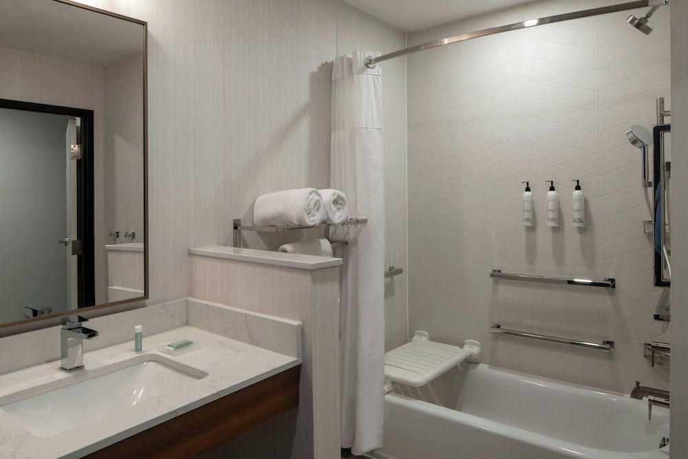 fairfield by marriott inn and suites surprise prasada