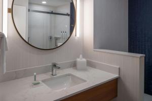 fairfield by marriott inn and suites surprise prasada