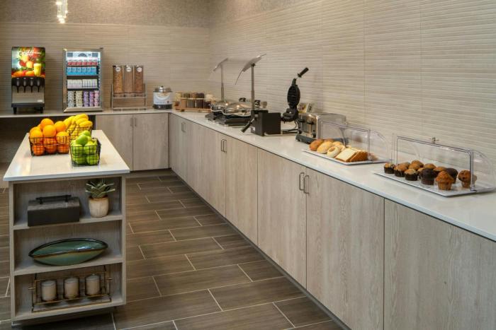 fairfield by marriott inn and suites surprise prasada