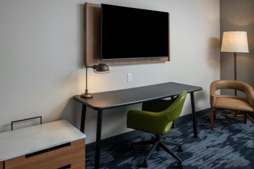 fairfield by marriott inn and suites surprise prasada