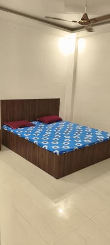 Ramashish Palace,,2 star