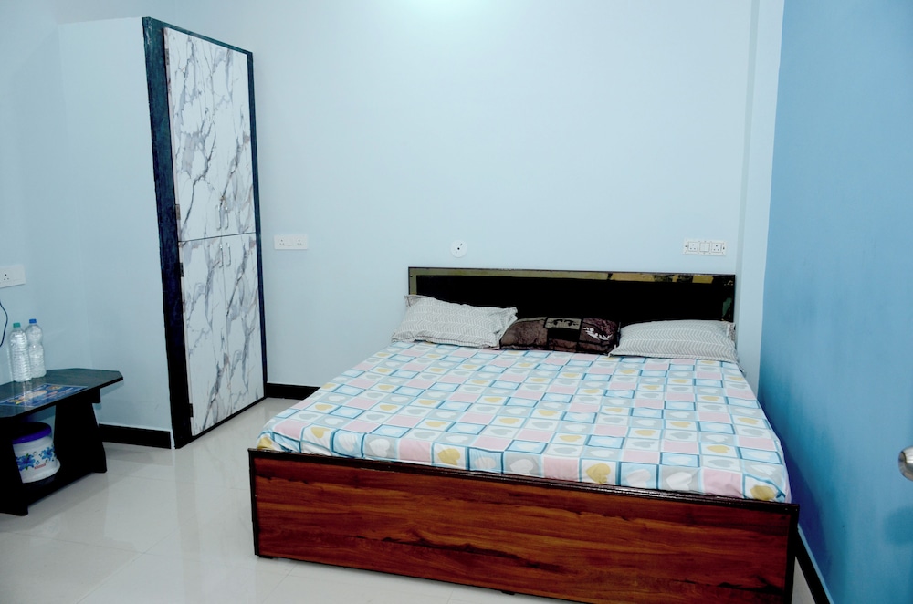 hotel mahamrityunjay palace