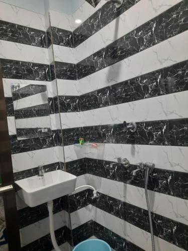 hotel mahamrityunjay palace