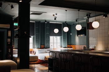 Converted Bar & Chinese Takeaway,,3 star