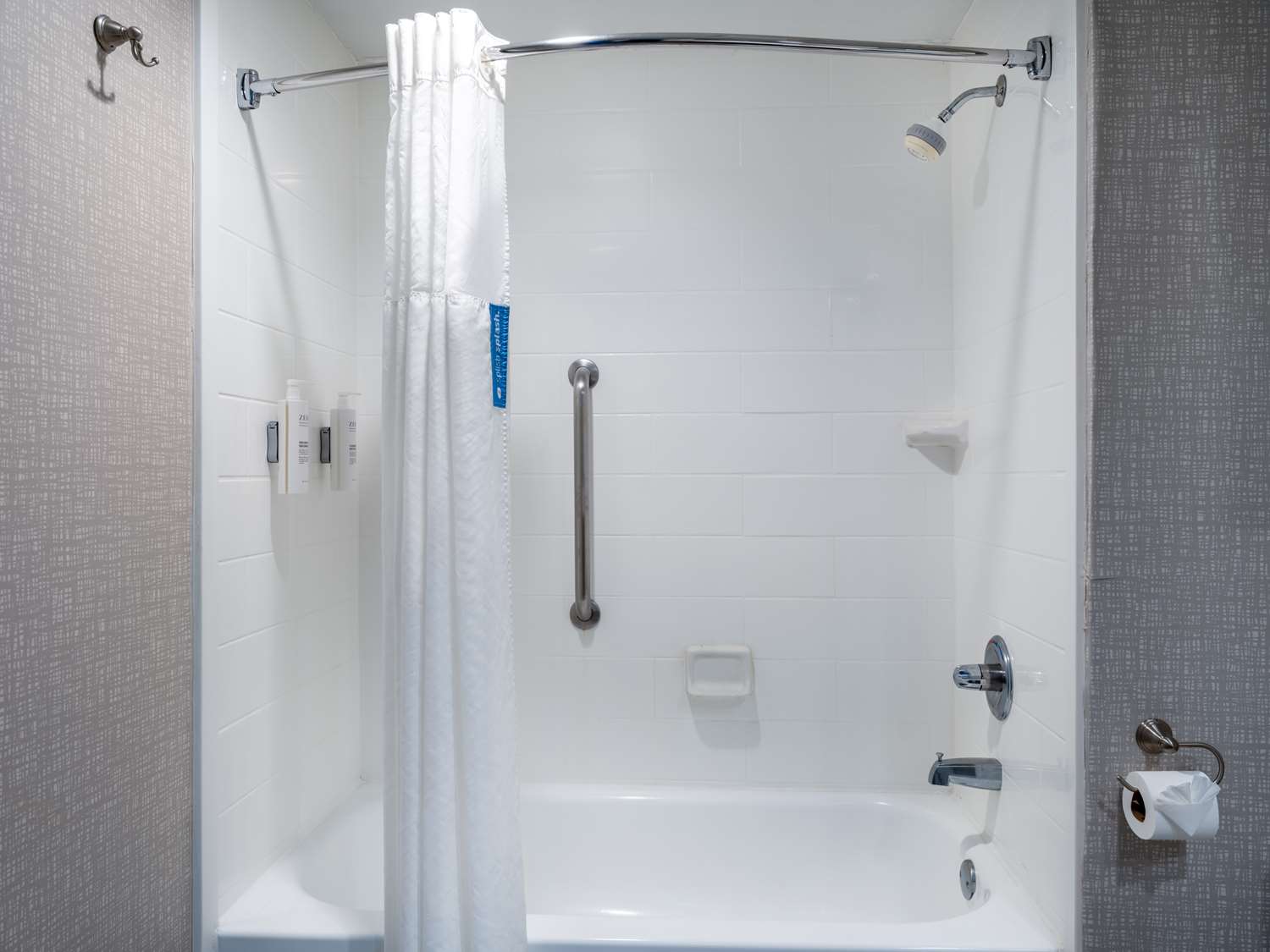 hampton inn peachtree corners norcross