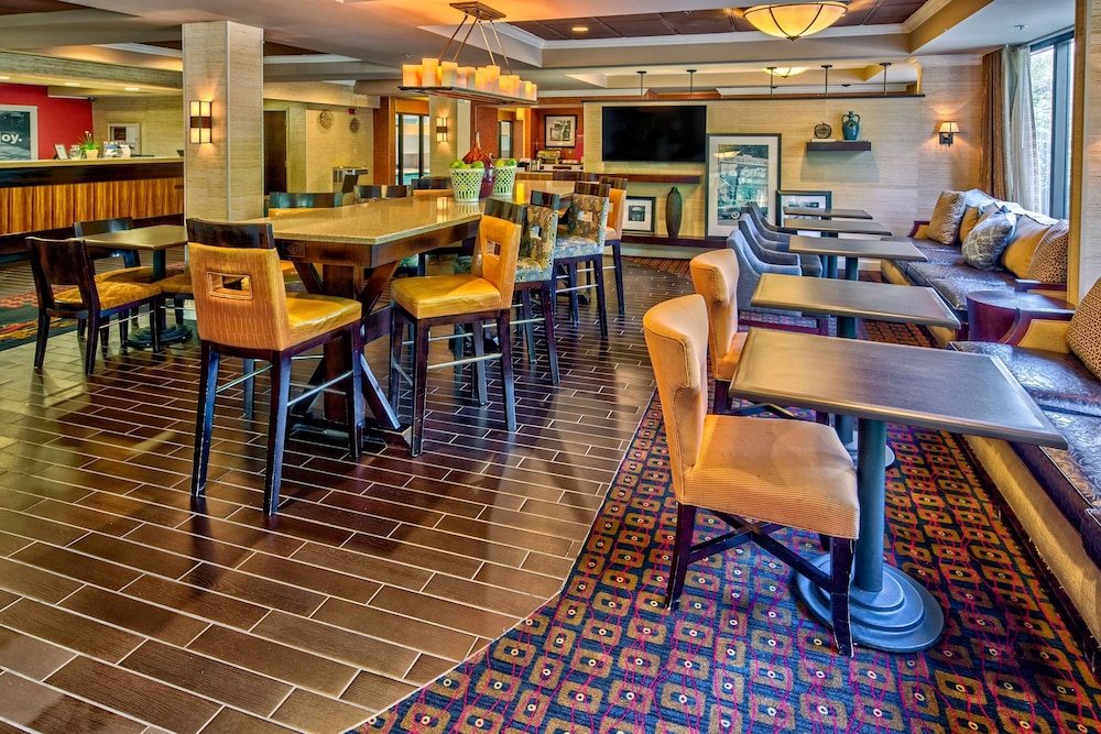 hampton inn peachtree corners norcross