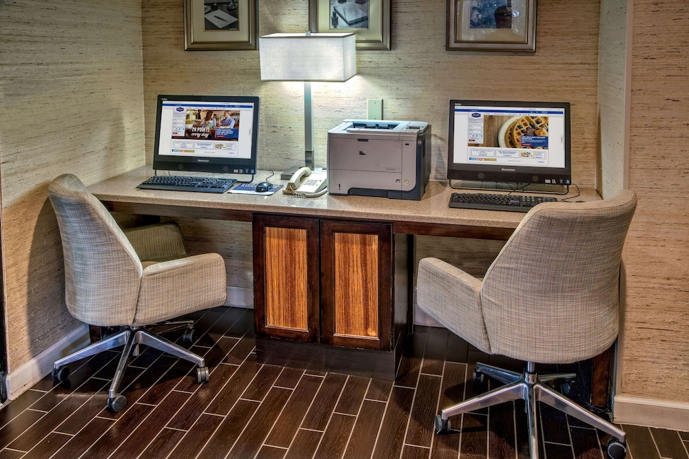 hampton inn peachtree corners norcross