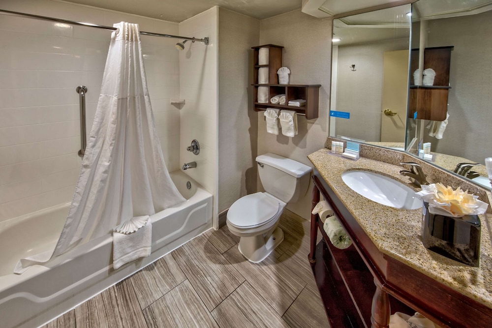 hampton inn peachtree corners norcross