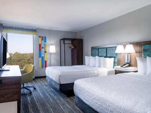 hampton inn peachtree corners norcross