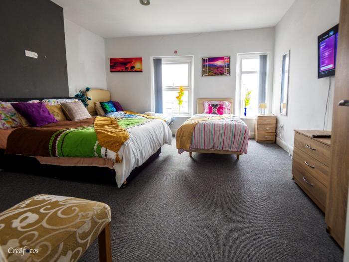 bucknall lodge family room 4 hanley