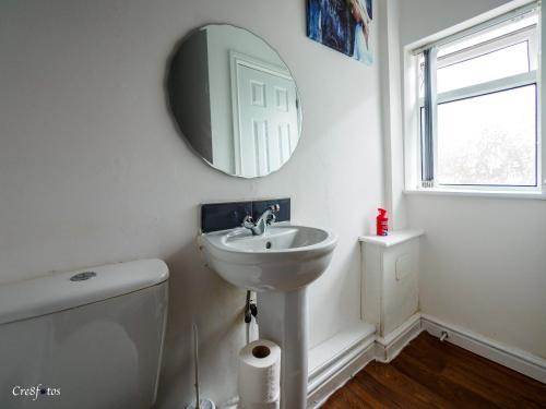 bucknall lodge family room 4 hanley